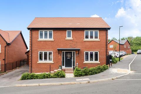 4 bedroom detached house for sale, Lavender Avenue, Brockworth, Gloucester