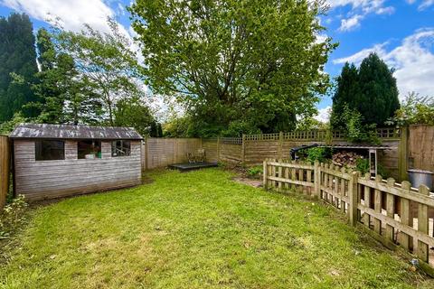 2 bedroom terraced house for sale, Warwick Road, Macclesfield