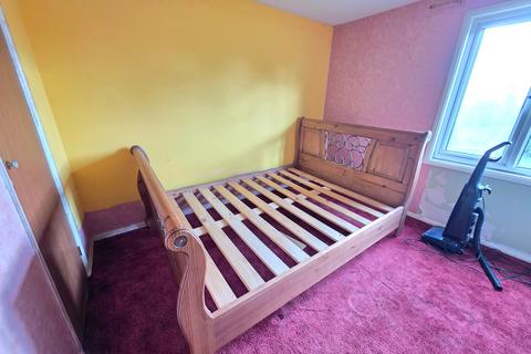 undefined, Chequers Court, Aylesbury