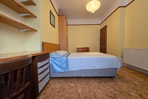 1 bedroom in a house share to rent, Nelson Road
