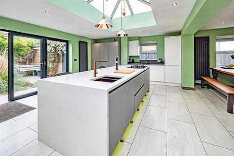 3 bedroom detached house for sale, Sellers Drive, Leconfield, Beverley