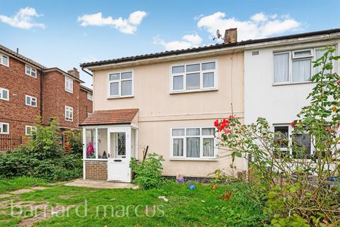 3 bedroom semi-detached house for sale, Seddon Road, Morden