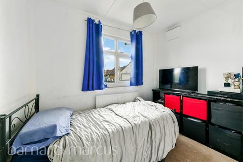 3 bedroom semi-detached house for sale, Seddon Road, Morden
