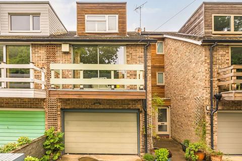 4 bedroom terraced house for sale, Crescent Road, Kingston Upon Thames KT2