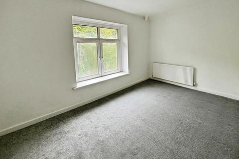 1 bedroom flat to rent, High Street, Abertillery, NP13
