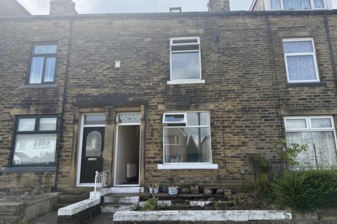 3 bedroom terraced house to rent, Blakehill Terrace, Bradford, West Yorkshire, BD23JS