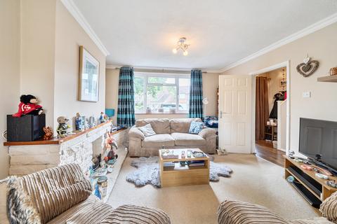 3 bedroom terraced house for sale, Cheyne Way, Farnborough, Hampshire, GU14