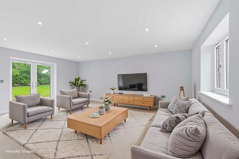 4 bedroom detached house for sale, High Street, Waltham On The Wolds, Melton Mowbray