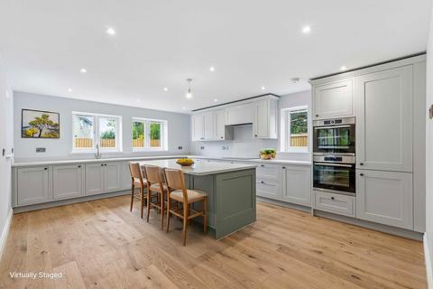 4 bedroom detached house for sale, High Street, Waltham On The Wolds, Melton Mowbray