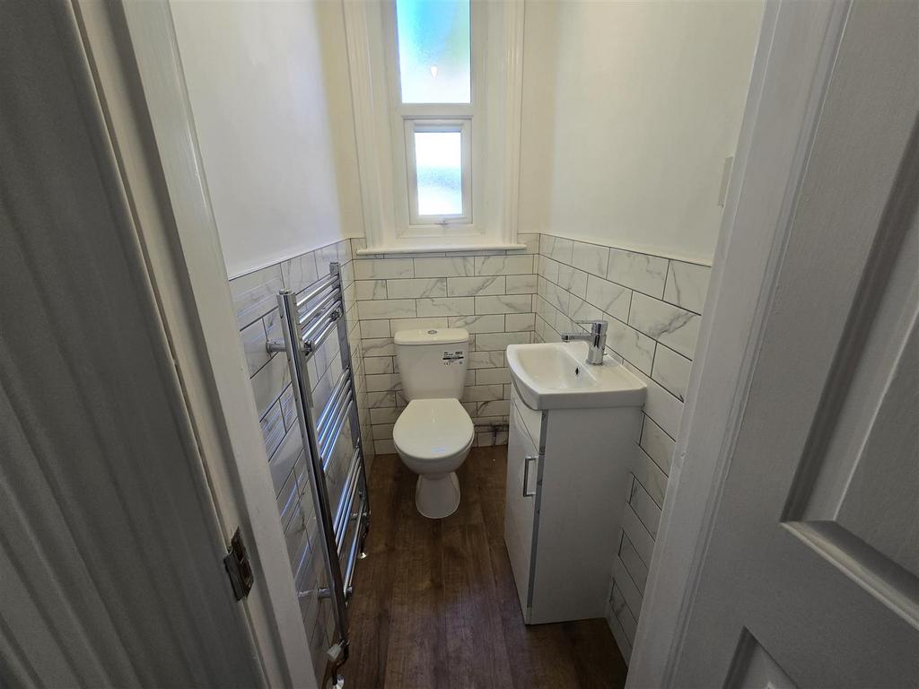 Apartment in Bournemouth, Springbourne - View 5