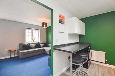 2 bedroom coach house for sale, Swallow Way, Cullompton