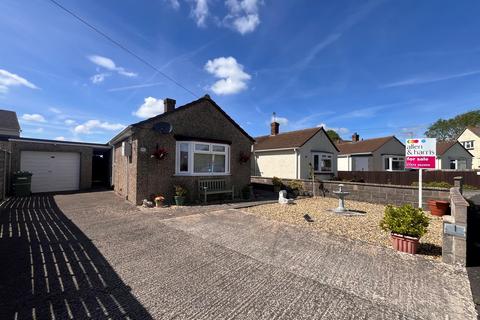 2 bedroom semi-detached bungalow for sale, Beechwood Close, Frome