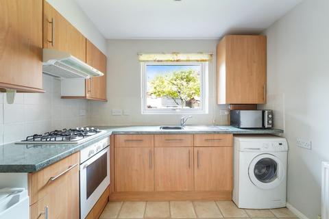 2 bedroom retirement property for sale, Tadworth Street, Tadworth KT20
