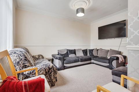 2 bedroom end of terrace house for sale, Rosedale Avenue, Atherton, Manchester, Greater Manchester, M46