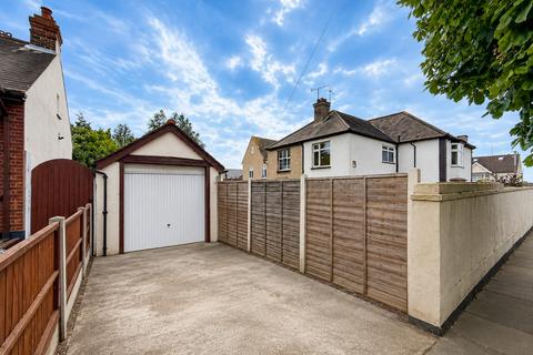 4 bedroom semi-detached house for sale, York Road, Southend-on-sea, SS1 2
