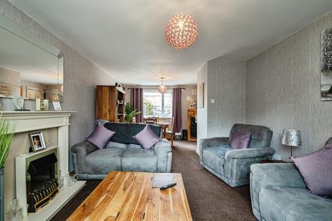 3 bedroom terraced house for sale, Thomas Manning Road, Diss