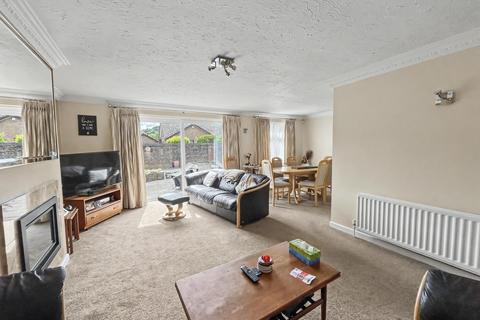 undefined, Verwood