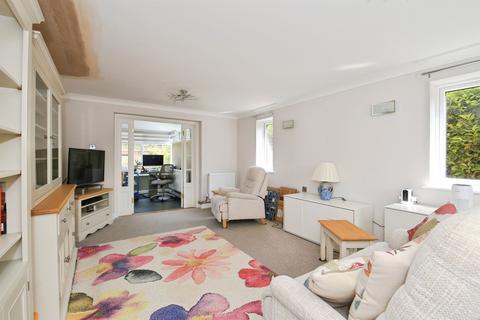 4 bedroom detached house for sale, Glenfields, Whittlesey, Peterborough
