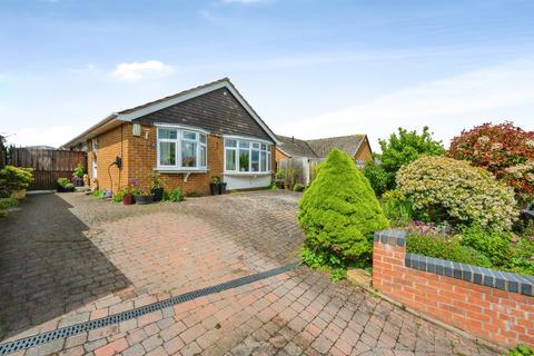 Detached bungalow - Home Farm Close, Derby DE72
