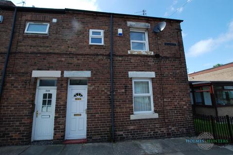 2 bedroom terraced house to rent, Kenton Road, Kenton, Newcastle Upon Tyne