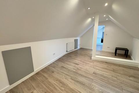 Watford Way, Hendon, NW4