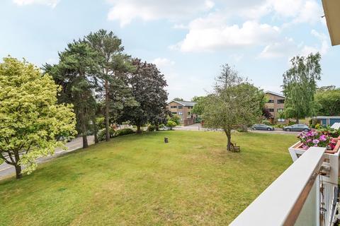 2 bedroom apartment for sale, Greenacres, Eltham, London, SE9