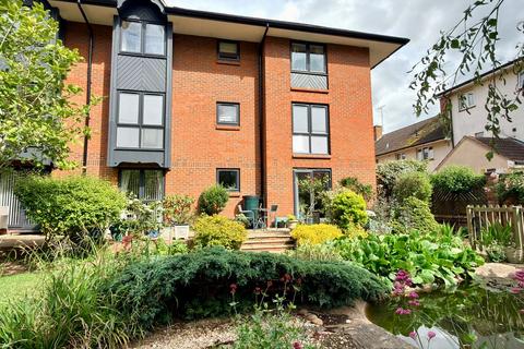 2 bedroom retirement property for sale, The Maltings, Tewkesbury GL20
