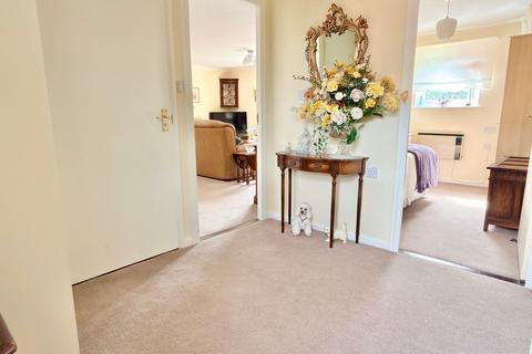 2 bedroom retirement property for sale, The Maltings, Tewkesbury GL20
