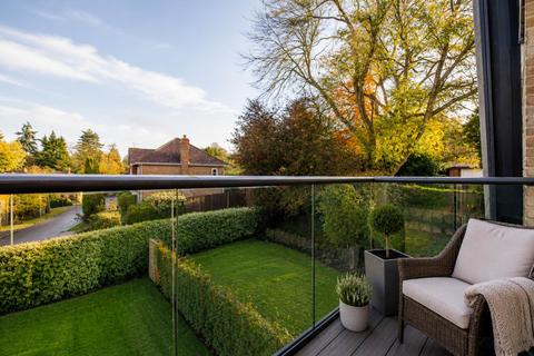 2 bedroom flat for sale, Pine Rise, Oxford
