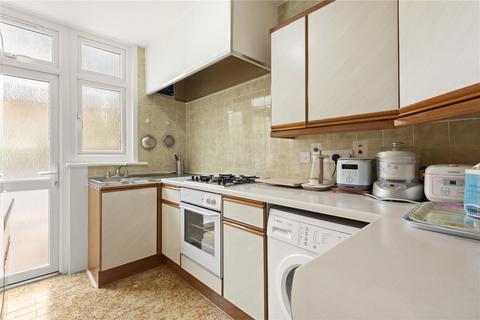 3 bedroom terraced house for sale, Badminton Road, London, SW12
