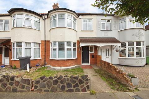 3 bedroom house for sale, Parkside Avenue, Romford, RM1