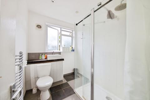 3 bedroom house for sale, Parkside Avenue, Romford, RM1
