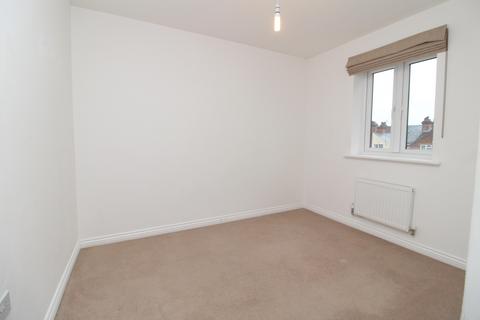 3 bedroom property to rent, Hyderabad Close, COLCHESTER, CO2