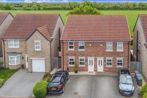 3 bedroom semi-detached house for sale, Wentworth Close, Brough HU15