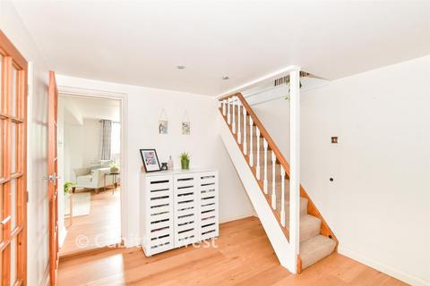 4 bedroom end of terrace house for sale, Moorhead Cottages, Horsham RH12