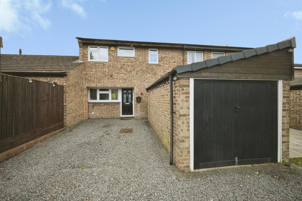 House exterior, garage