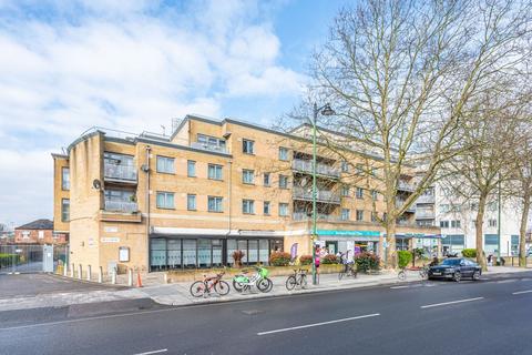 2 bedroom flat to rent, Norwood Road, West Norwood, London, SE27