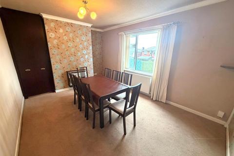 3 bedroom semi-detached house for sale, Birch Avenue, Oldham
