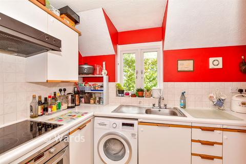 1 bedroom flat for sale, Douglas Road, Tonbridge, Kent