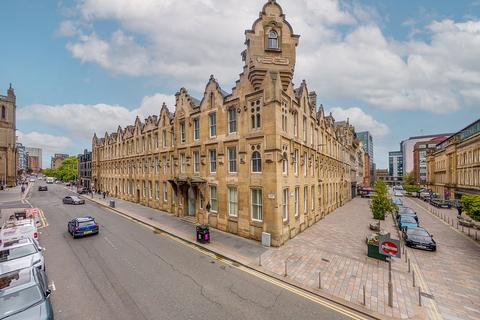 1 bedroom apartment for sale, Ingram Street, Merchant City, Glasgow City