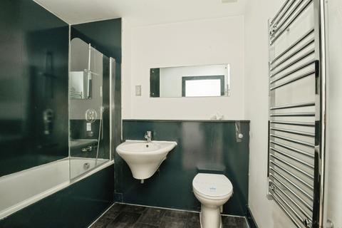 1 bedroom flat for sale, Galleon Way, Cardiff, CF10