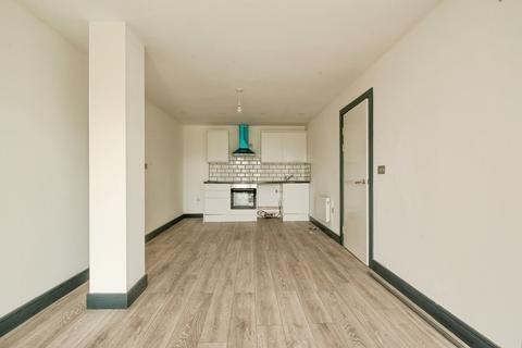 1 bedroom flat for sale, Galleon Way, Cardiff, CF10