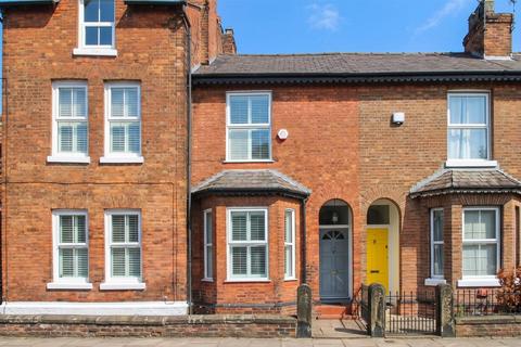 3 bedroom terraced house to rent, Byrom Street, Altrincham