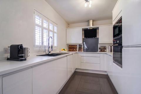 3 bedroom terraced house to rent, Byrom Street, Altrincham