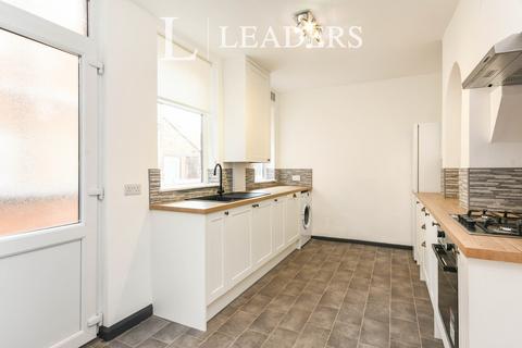 3 bedroom terraced house to rent, Carter Lane, NG18