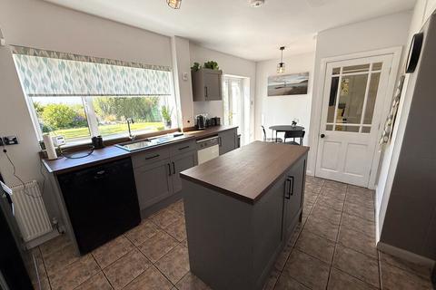 3 bedroom detached bungalow for sale, Capel Gwyn, Bryngwran, Anglesey, LL65