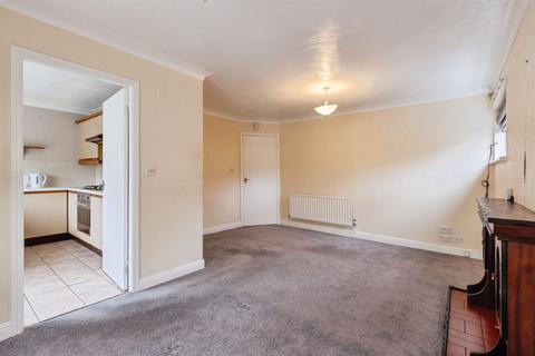 2 bedroom detached bungalow for sale, Kirkfield Drive, Leeds