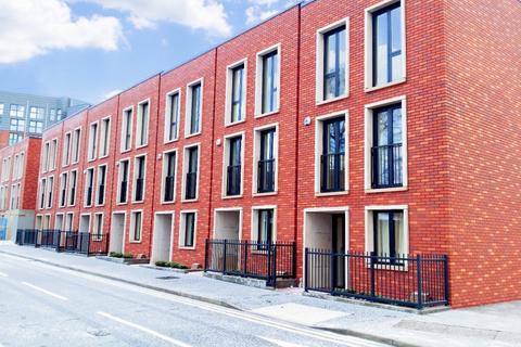 3 bedroom house to rent, 3 Bedroom Townhouse - Vimto Gardens, Barrow Street, Salford
