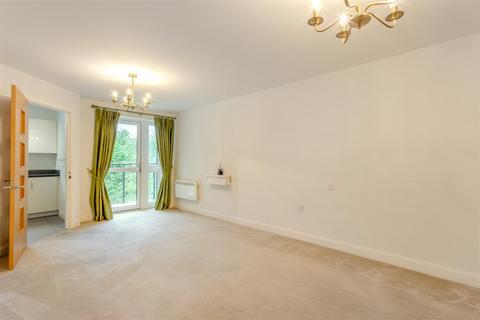 2 bedroom apartment for sale, Saxon Gardens, Penn Street, Oakham, Rutland, LE15 6DF