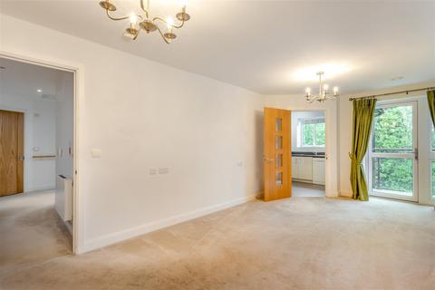 2 bedroom apartment for sale, Saxon Gardens, Penn Street, Oakham, Rutland, LE15 6DF